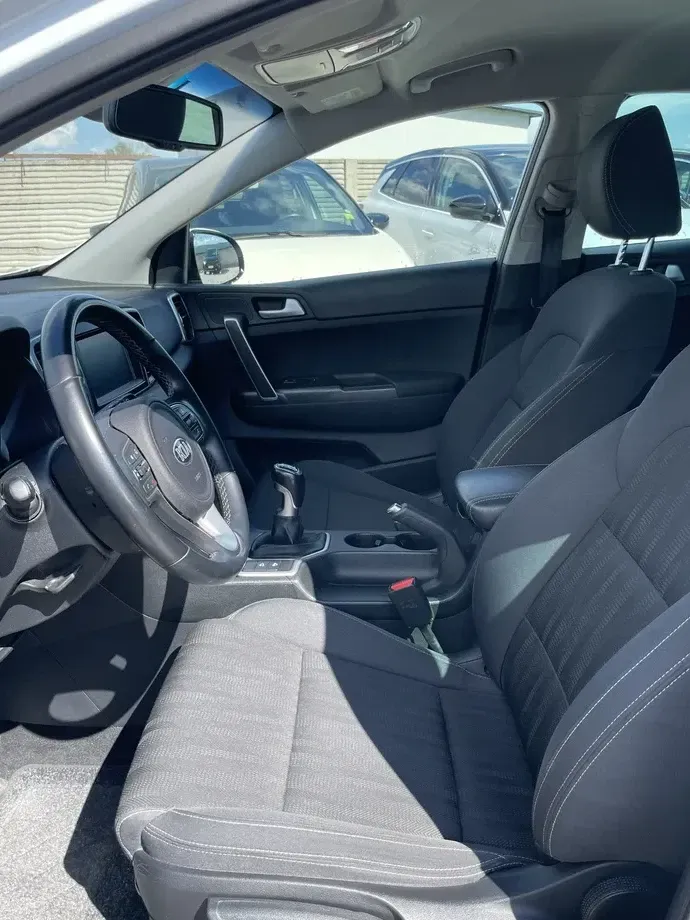 Kia Sportage IV 1.7 CRDI 2WD Edition 7 — imagine 7