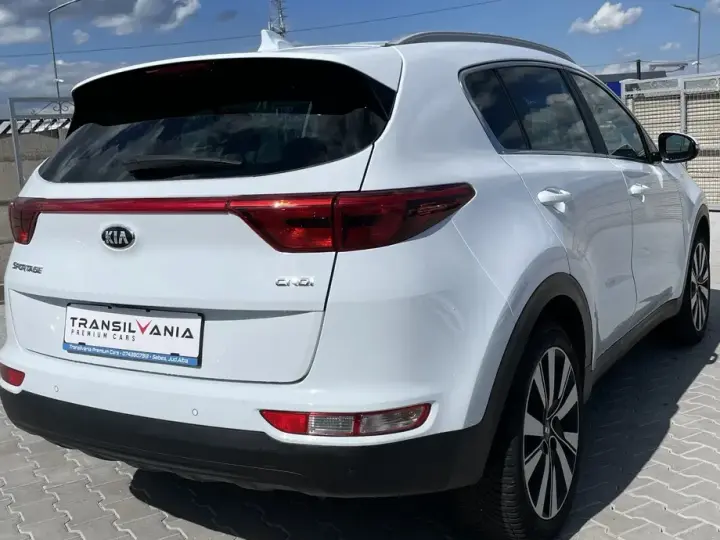 Kia Sportage IV 1.7 CRDI 2WD Edition 7