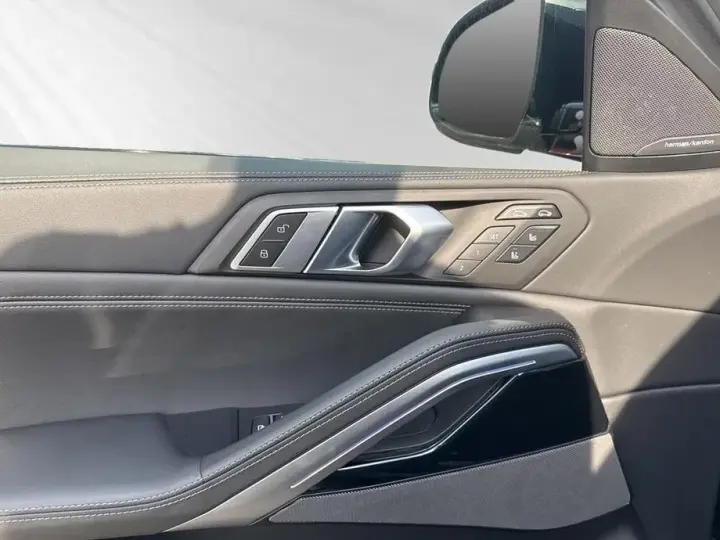 BMW X6 xDrive30d AT MHEV