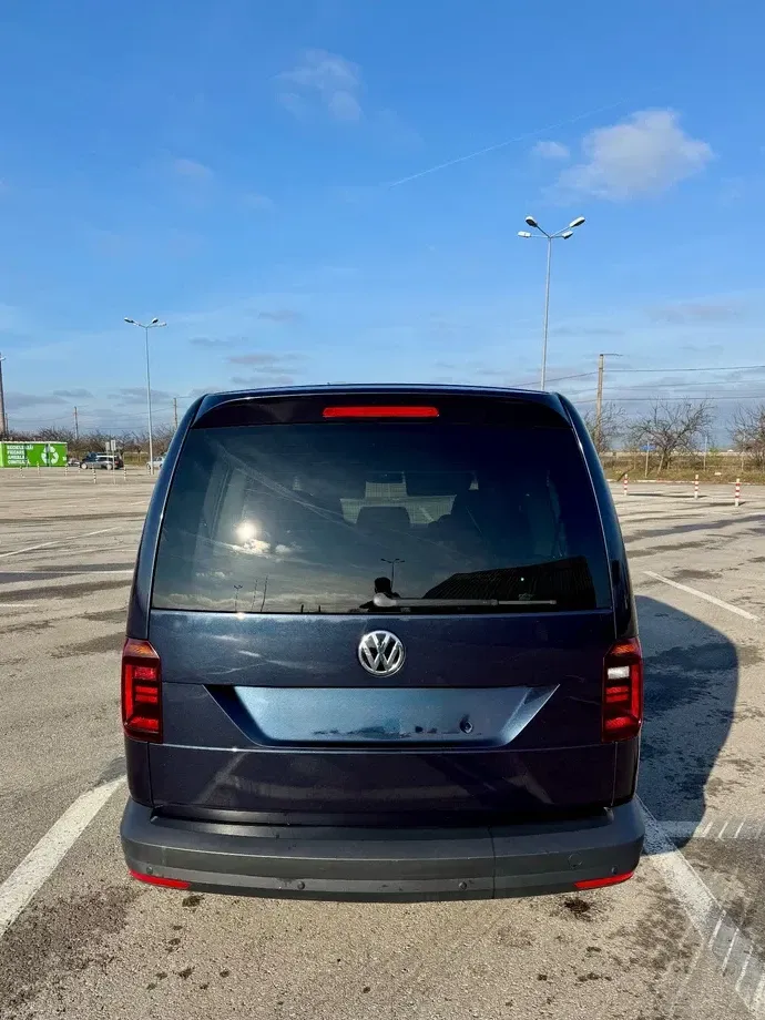 Volkswagen Caddy — imagine 4