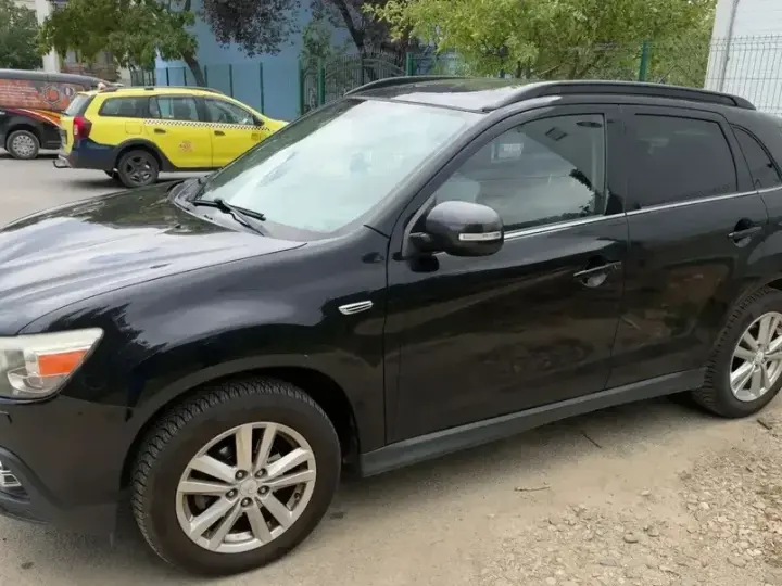 Mitsubishi ASX