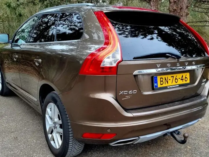 Volvo XC 60 I D4 AWD Geartronic Summum
