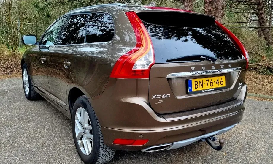 Volvo XC 60 I D4 AWD Geartronic Summum — imagine 5