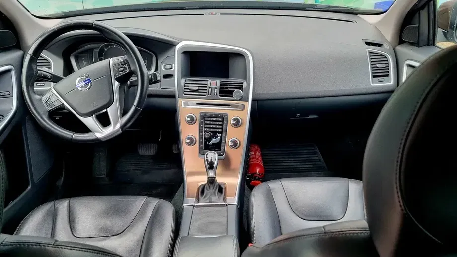 Volvo XC 60 I D4 AWD Geartronic Summum — imagine 10