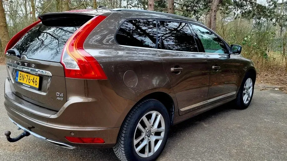 Volvo XC 60 I D4 AWD Geartronic Summum — imagine 6