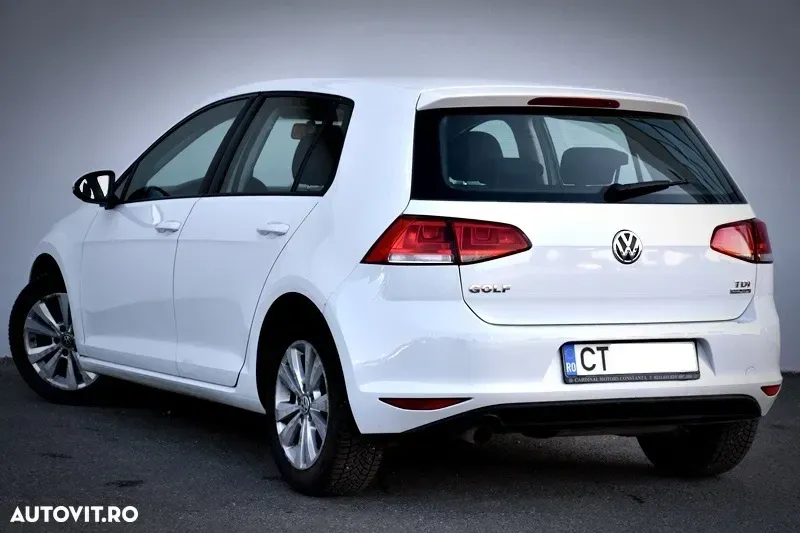 Volkswagen Golf 1.6 TDI DPF BlueMotion — imagine 6