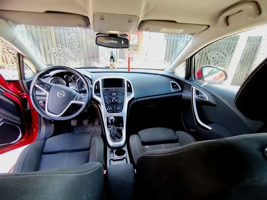 Opel Astra J — imagine 5