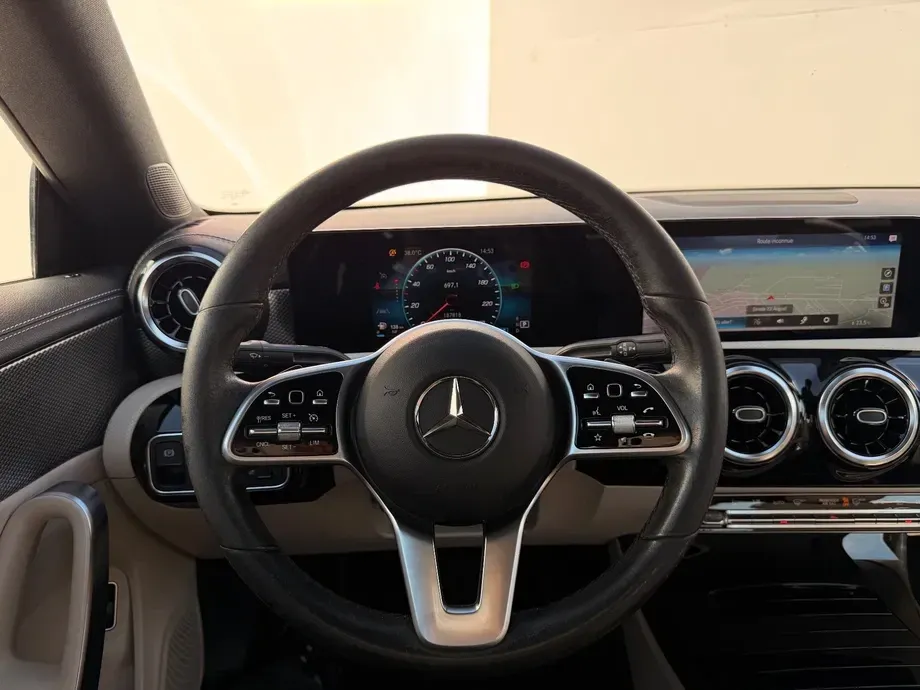 Mercedes-Benz CLA 200 d 8G-DCT Special Edition — imagine 6