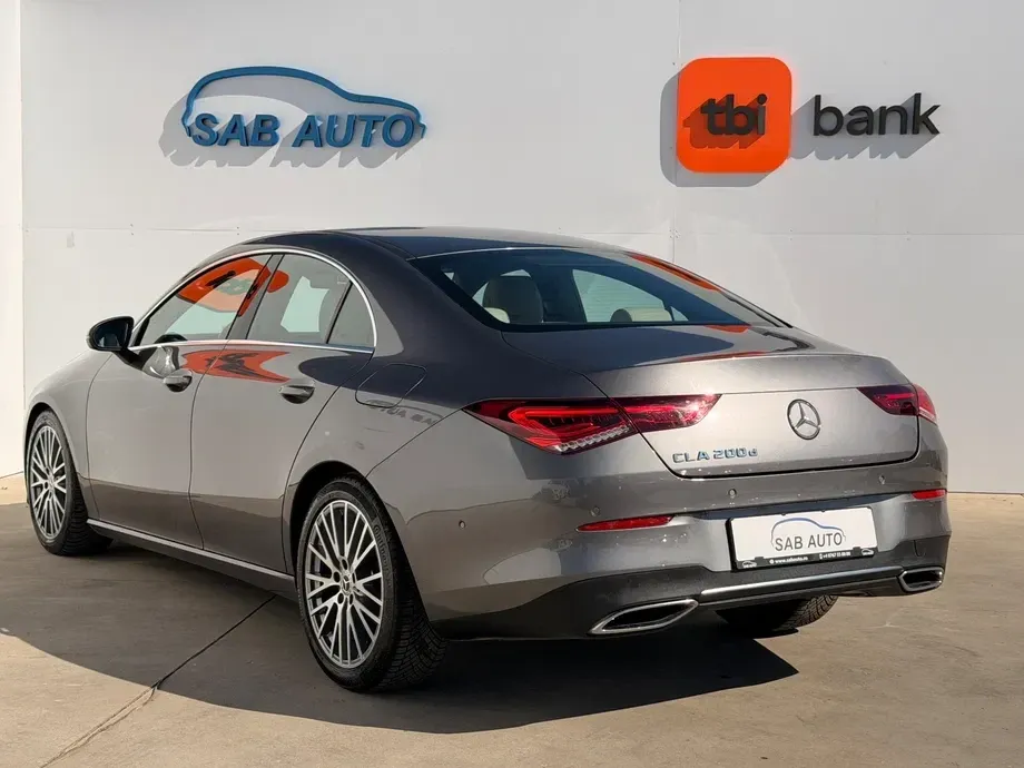 Mercedes-Benz CLA 200 d 8G-DCT Special Edition — imagine 4