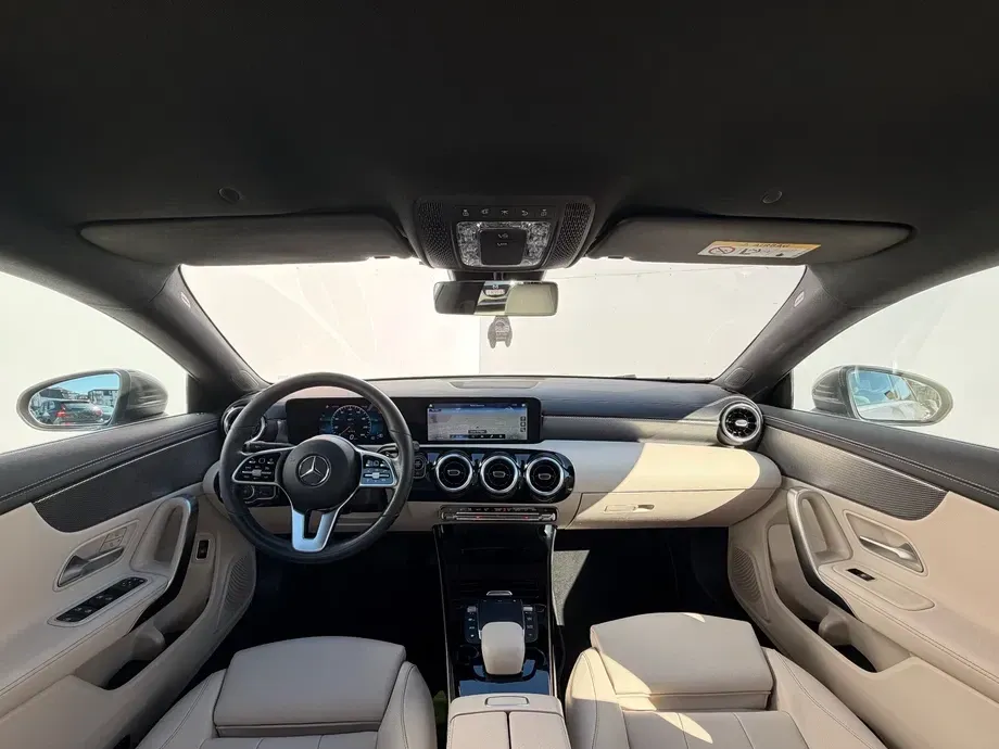 Mercedes-Benz CLA 200 d 8G-DCT Special Edition — imagine 7