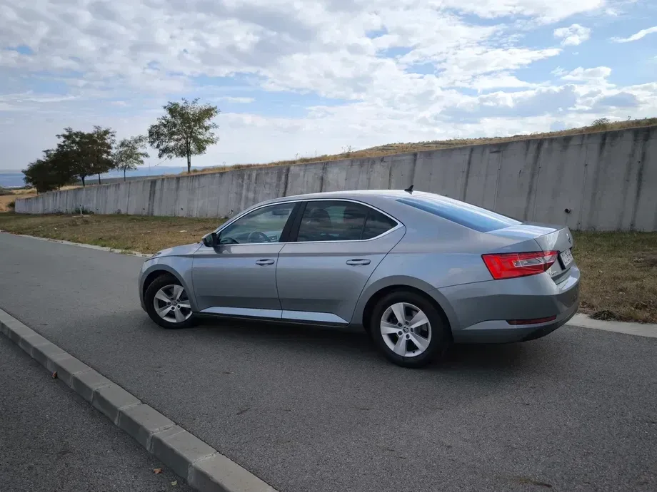 Škoda Superb III — imagine 8