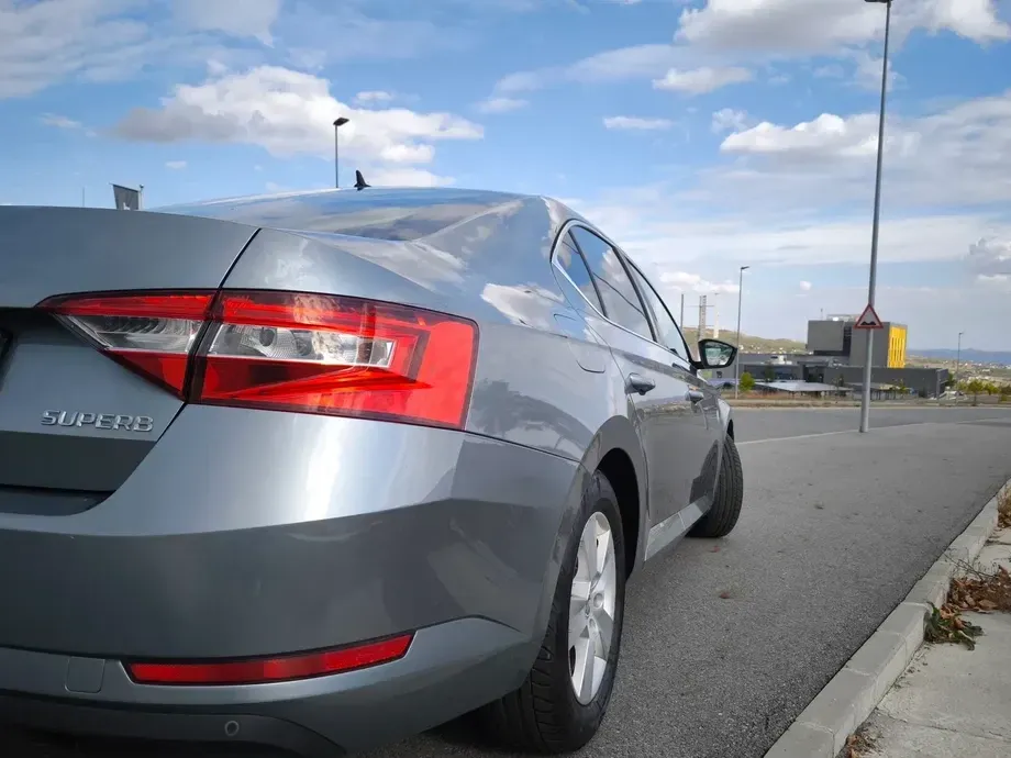Škoda Superb III — imagine 5
