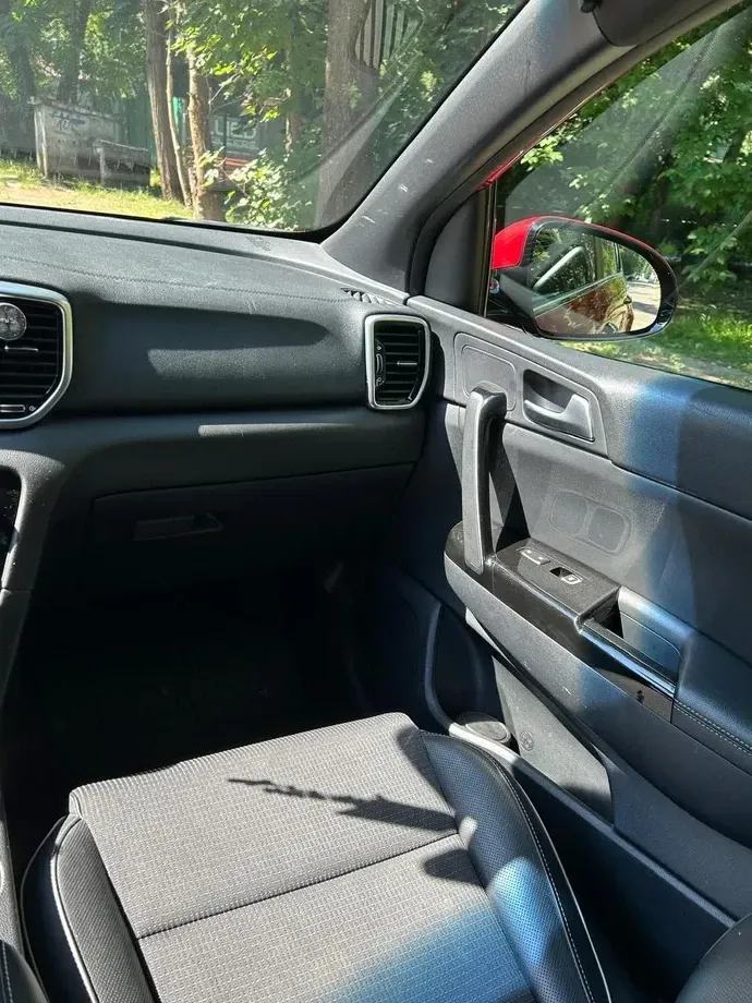 Kia Sportage 1.6 T-GDI 7DCT 4x4 GT Line — imagine 9