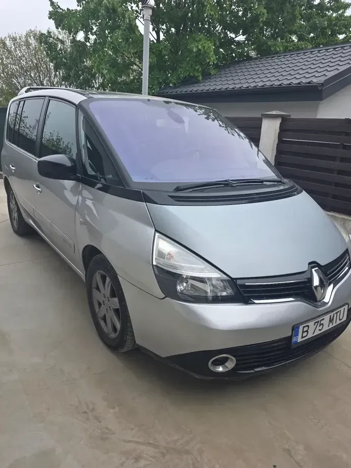 Renault Espace — imagine 4