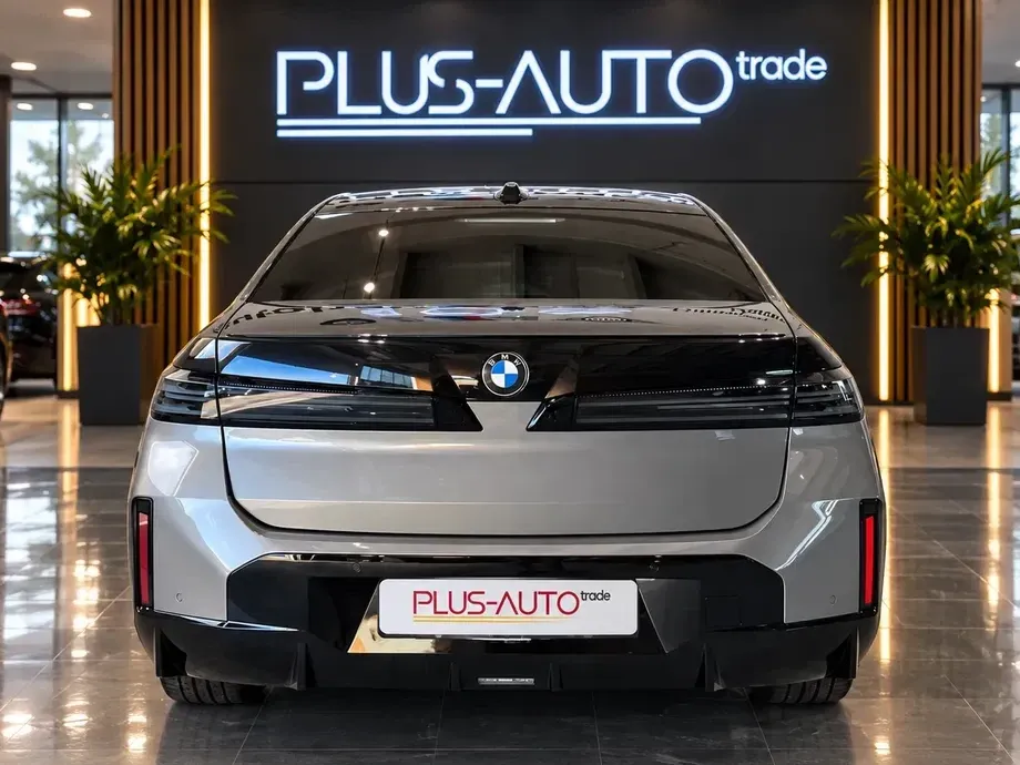 BMW Seria 7 740 xDrive MHEV — imagine 10