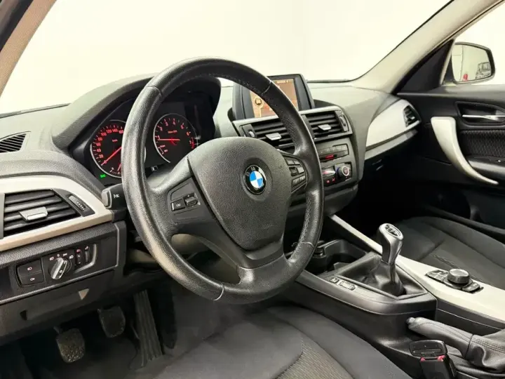 BMW Seria 1 F20/F21 116i