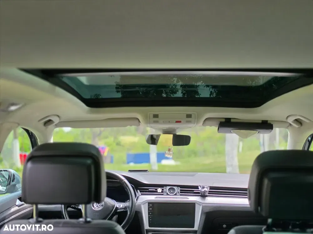 Volkswagen Passat Alltrack — imagine 5