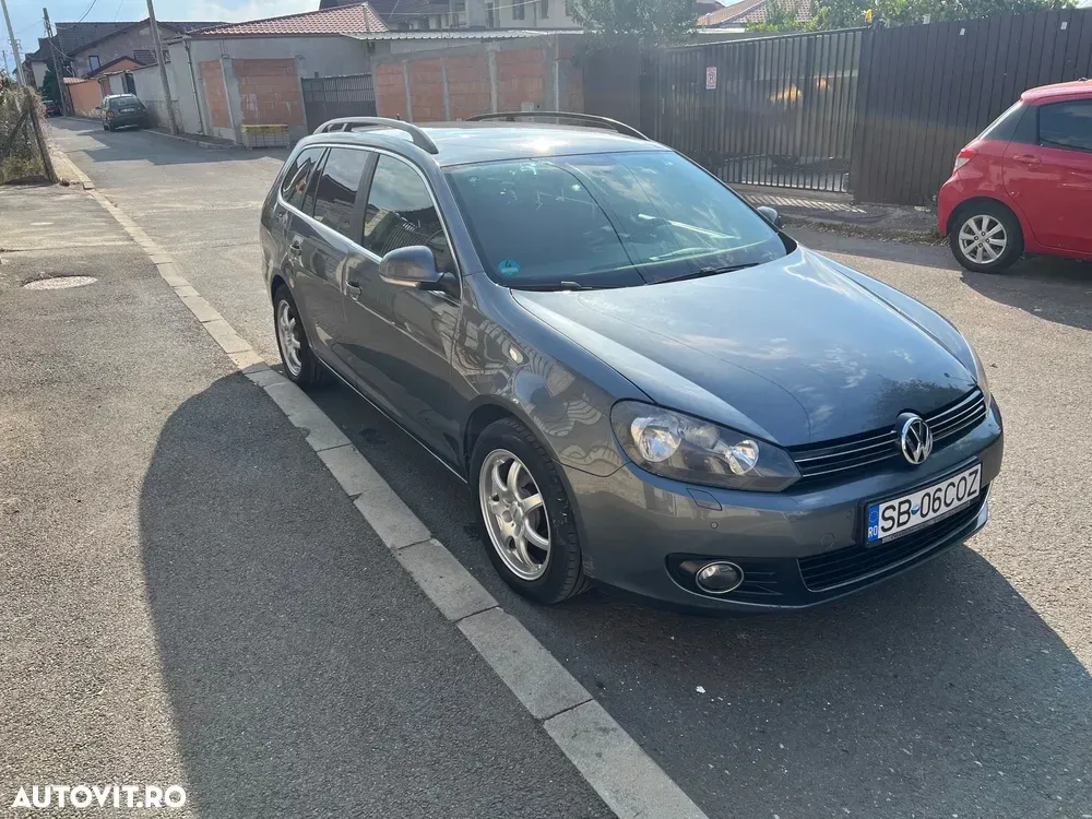 Volkswagen Golf — imagine 5