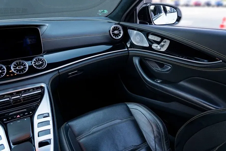 Mercedes-Benz AMG GT 4-door Coupe X290 — imagine 9