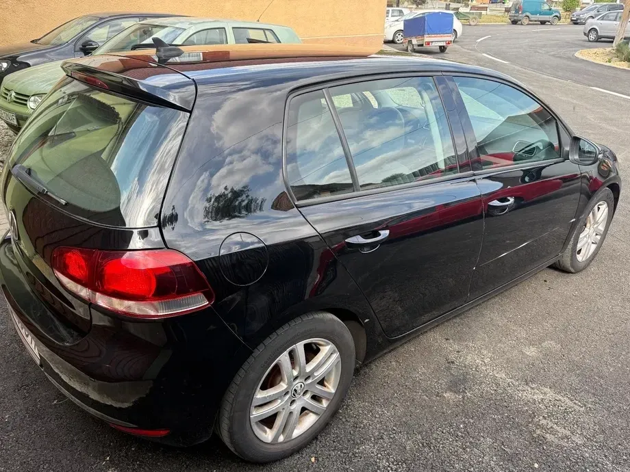 Volkswagen Golf 2.0 TDI Highline — imagine 6