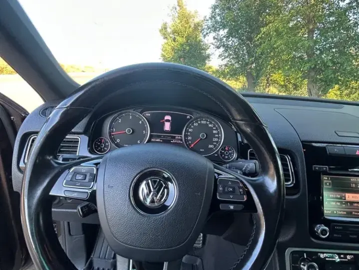 Volkswagen Touareg 3.0 V6 TDI Tipt.