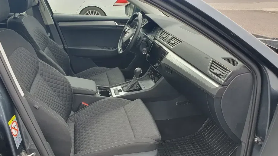 Škoda Superb III 2.0 TDI 4X4 DSG Ambition — imagine 9