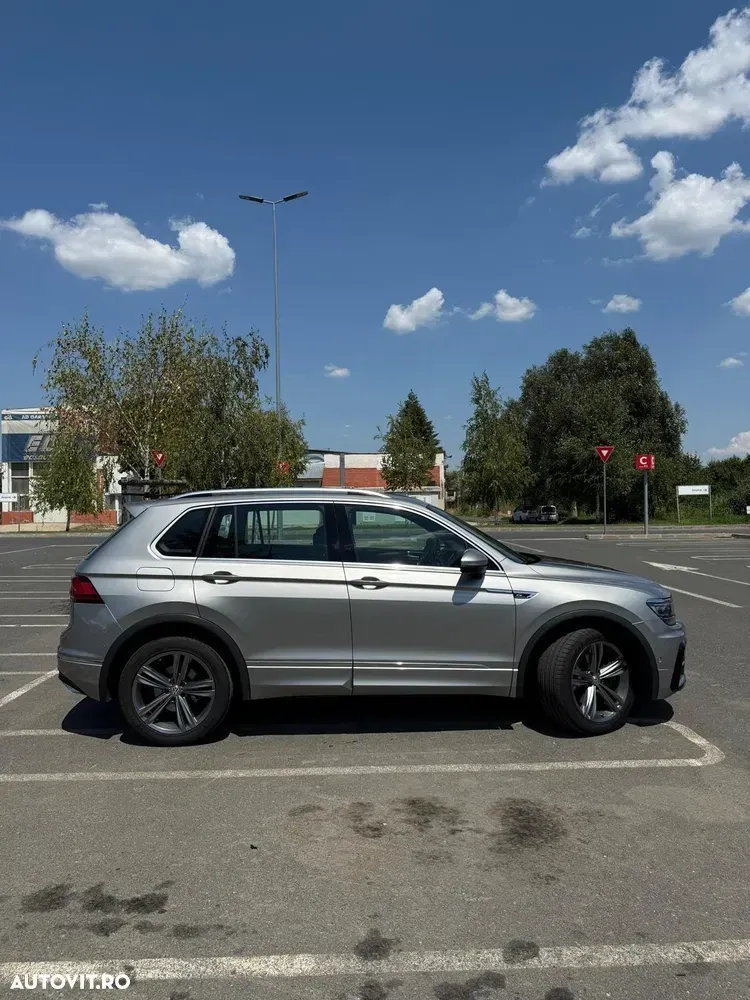 Volkswagen Tiguan 2.0 TDI DPF DSG 4Mot Highline — imagine 4