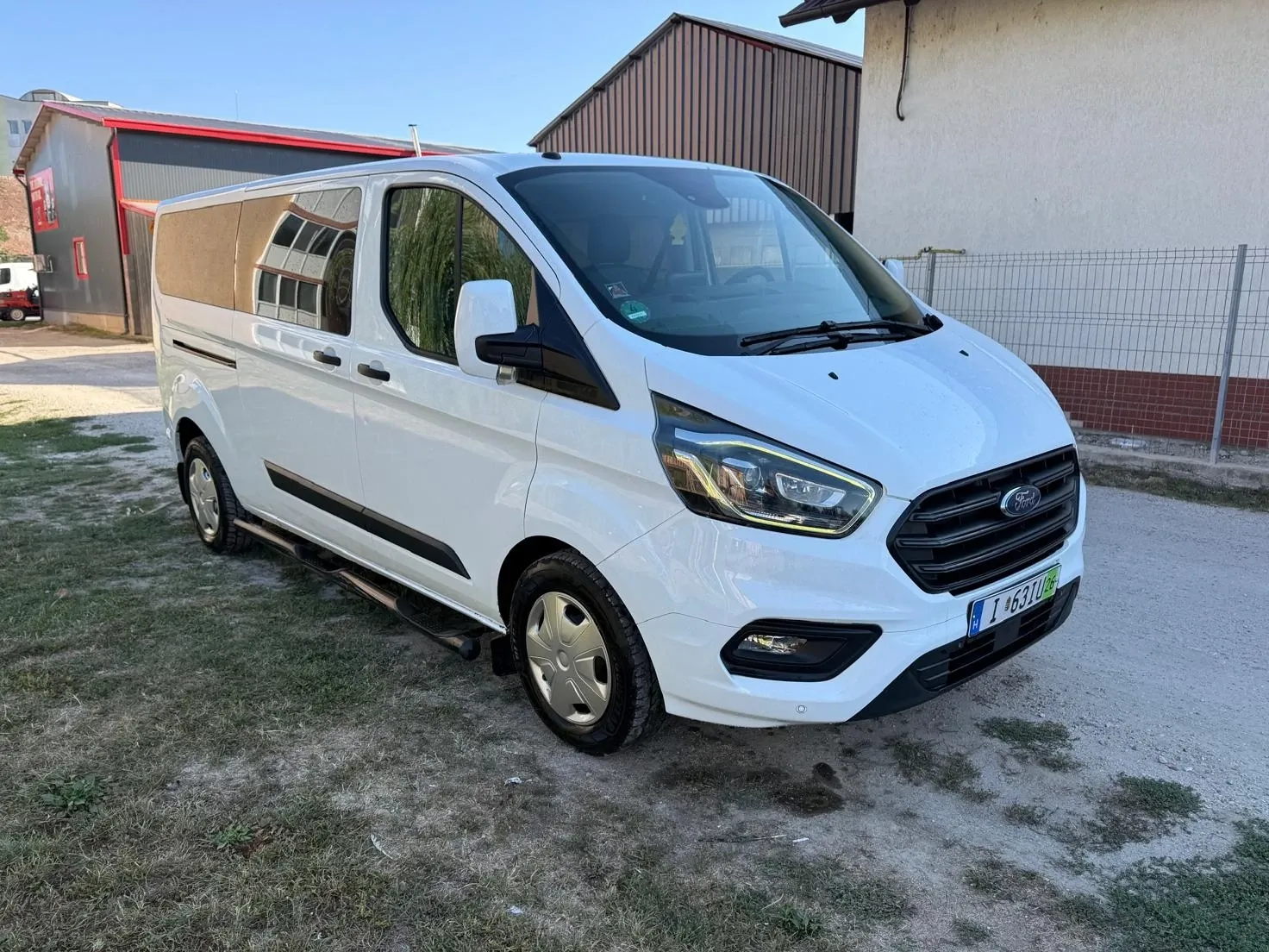 Ford Transit Custom — imagine 10