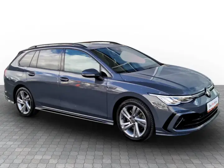 Volkswagen Golf VIII 2.0 TDI SCR DSG R-Line