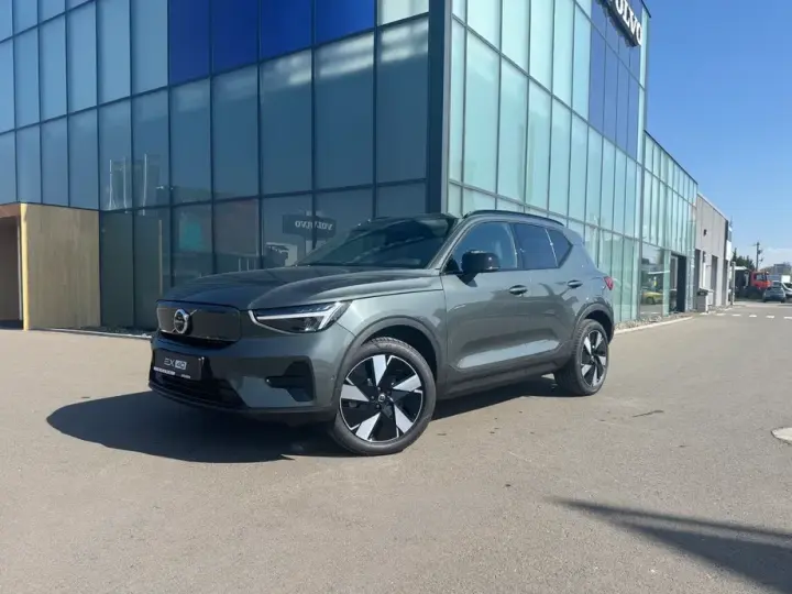 Volvo XC 40 Recharge Single Motor Extended Range RWD Plus
