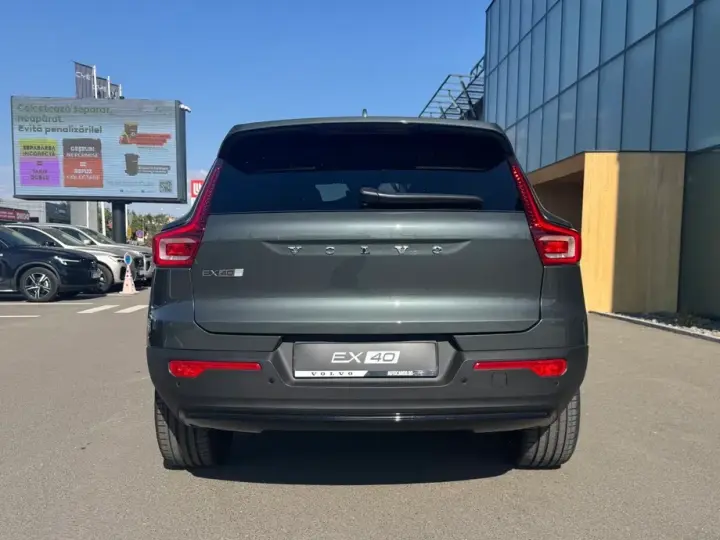 Volvo XC 40 Recharge Single Motor Extended Range RWD Plus