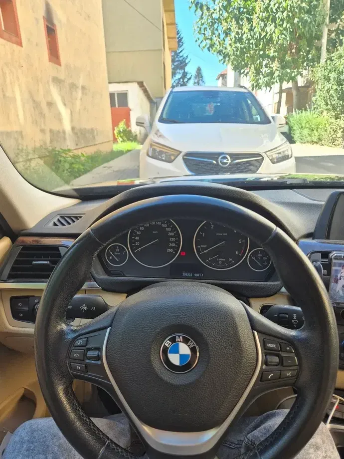 BMW Seria 3 316d — imagine 9