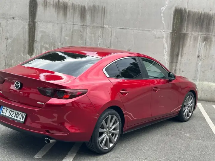Mazda 3 IV