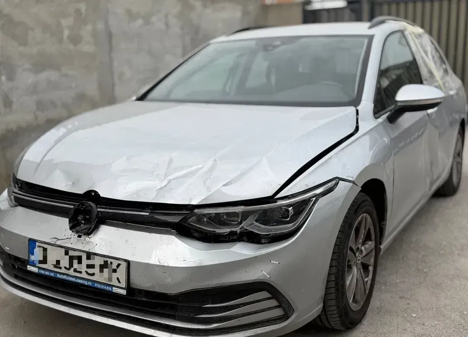 Volkswagen Golf 1.5 eTSI DSG MHEV Advanced — imagine 6