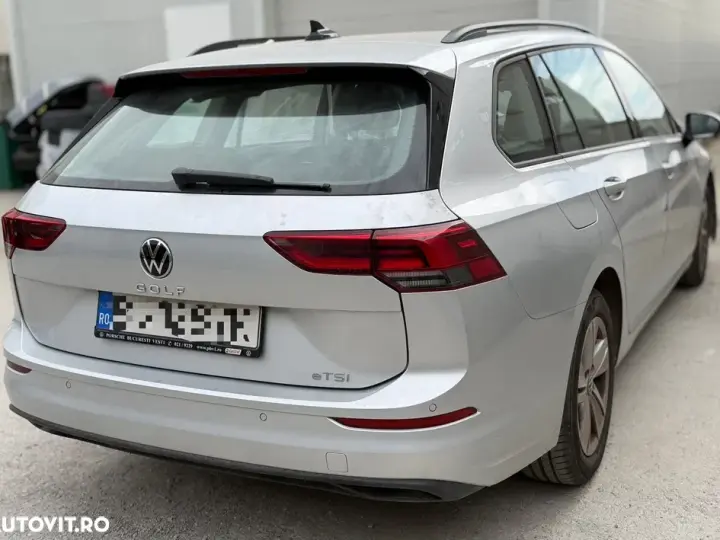 Volkswagen Golf 1.5 eTSI DSG MHEV Advanced