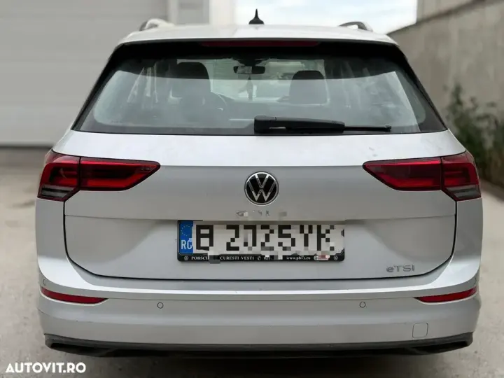 Volkswagen Golf 1.5 eTSI DSG MHEV Advanced