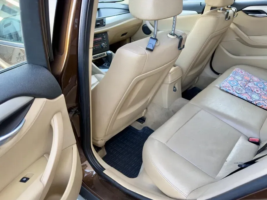 BMW X1 — imagine 9