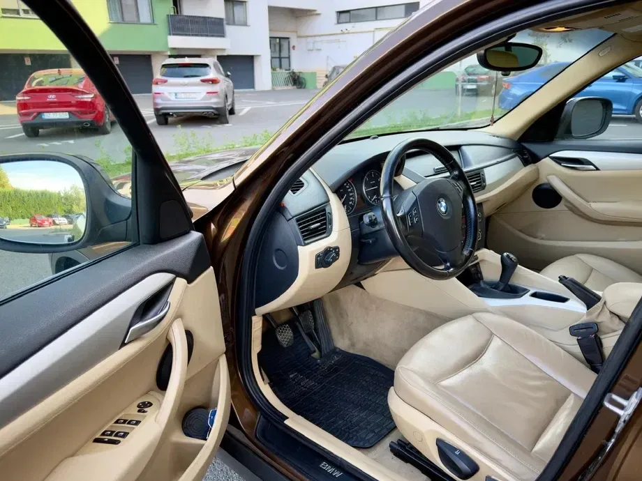 BMW X1 — imagine 5