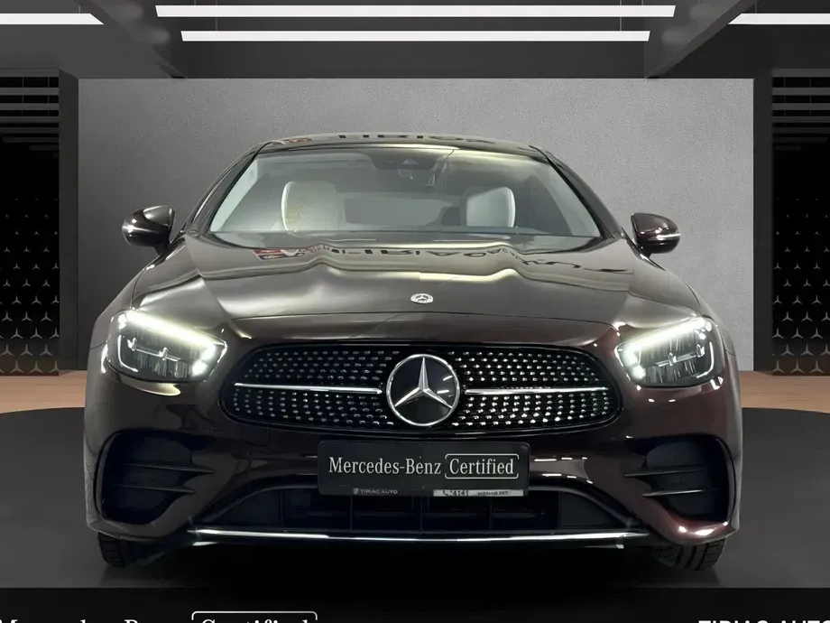 Mercedes-Benz E — imagine 9