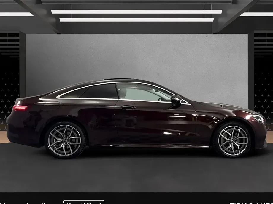 Mercedes-Benz E — imagine 7