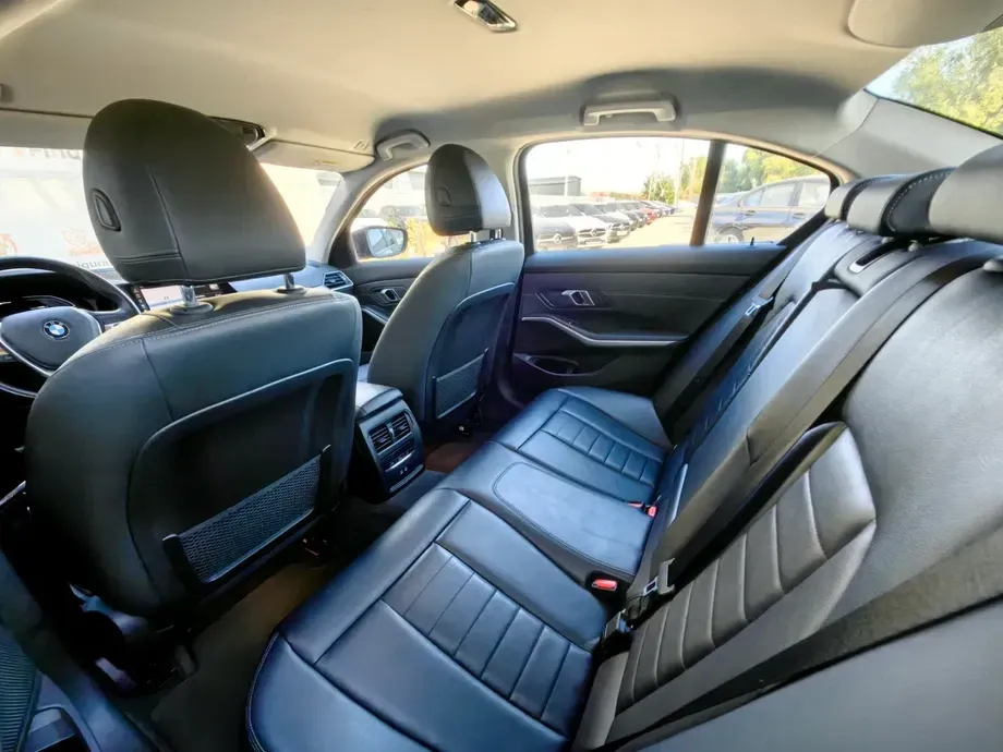 BMW Seria 3 320e AT PHEV — imagine 7