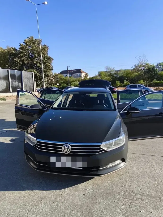 Volkswagen Passat B8 — imagine 7