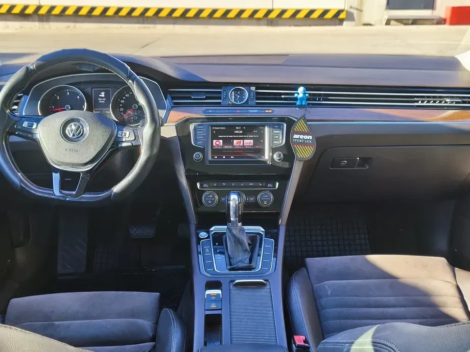 Volkswagen Passat B8 — imagine 10