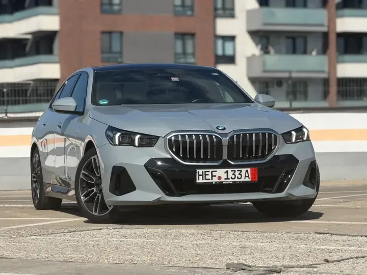 BMW Seria 5 G60/G61
