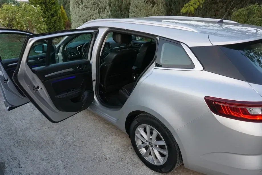 Renault Mégane IV — imagine 8