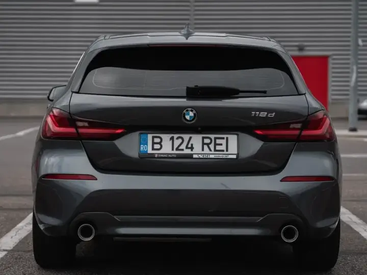 BMW Seria 1 F40/F52