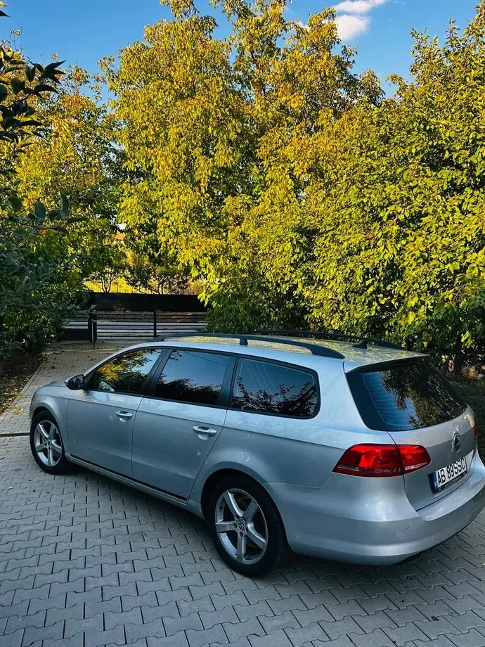 Volkswagen Passat B7 — imagine 3