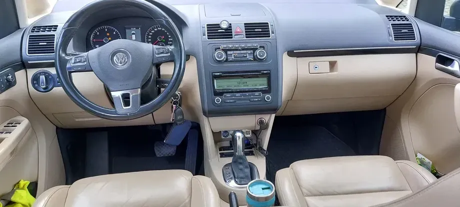 Volkswagen Touran — imagine 7
