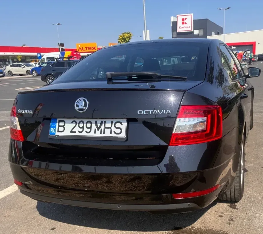 Škoda Octavia III — imagine 2