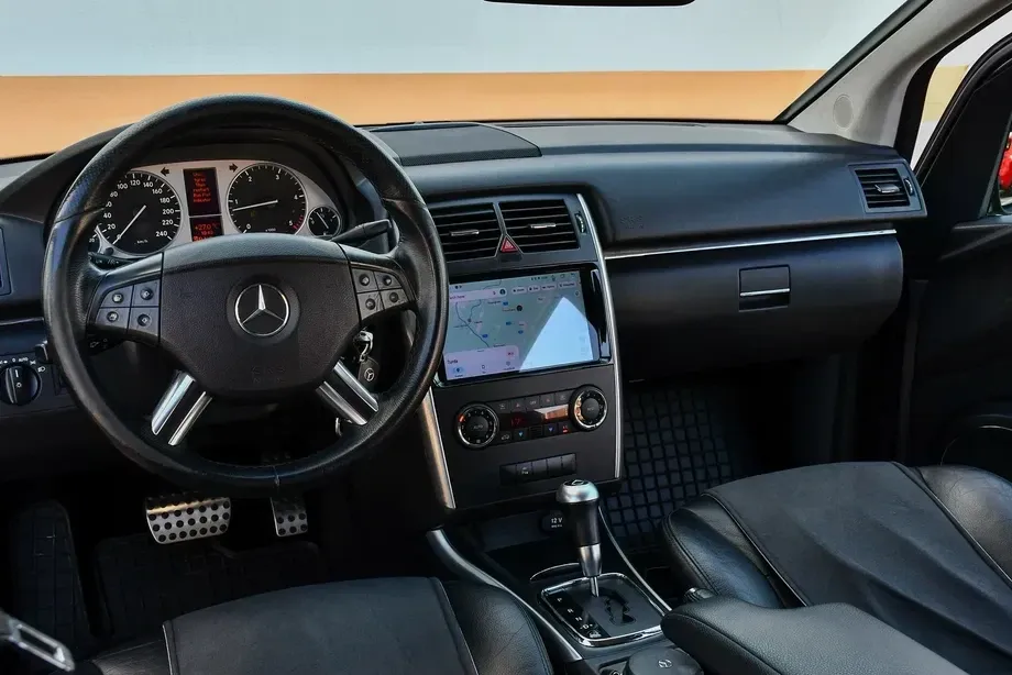 Mercedes-Benz B 180 W245 — imagine 9